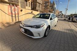 تويوتا أفالون